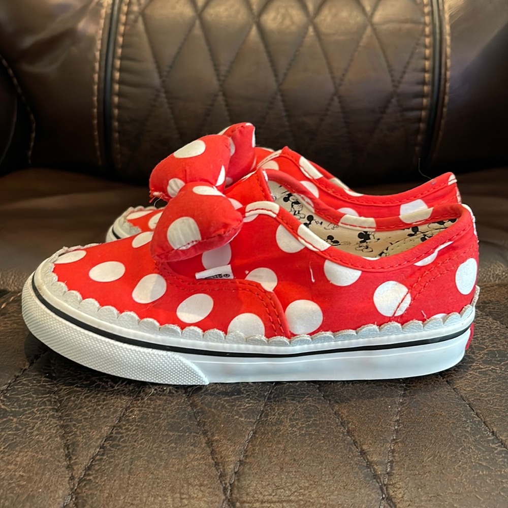 Girls Disney Minnie Mouse Vans